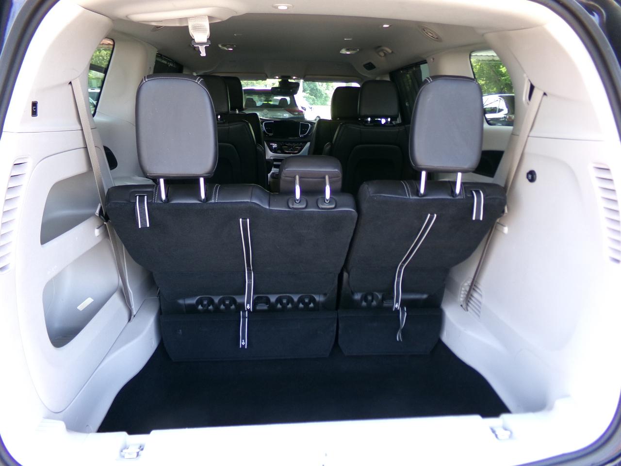 Chrysler Pacifica  2023