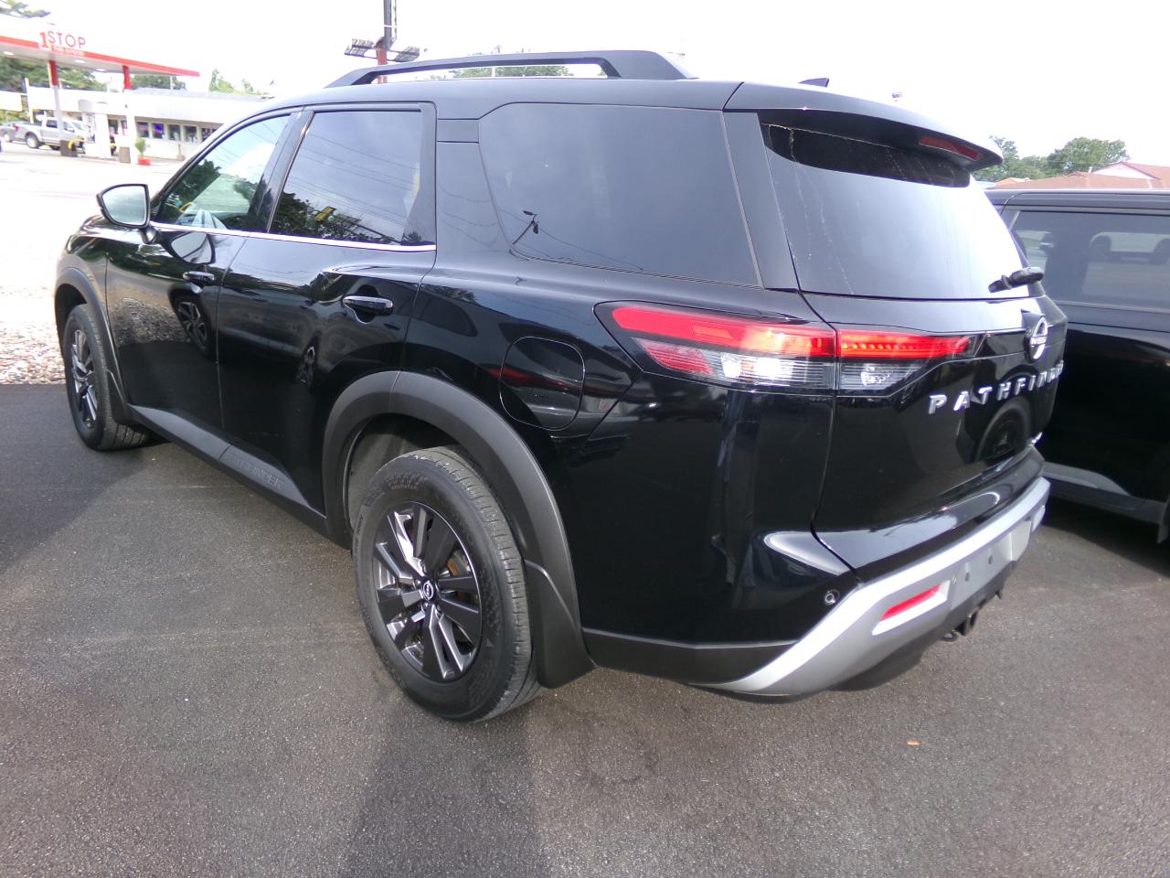 Nissan Pathfinder  2022