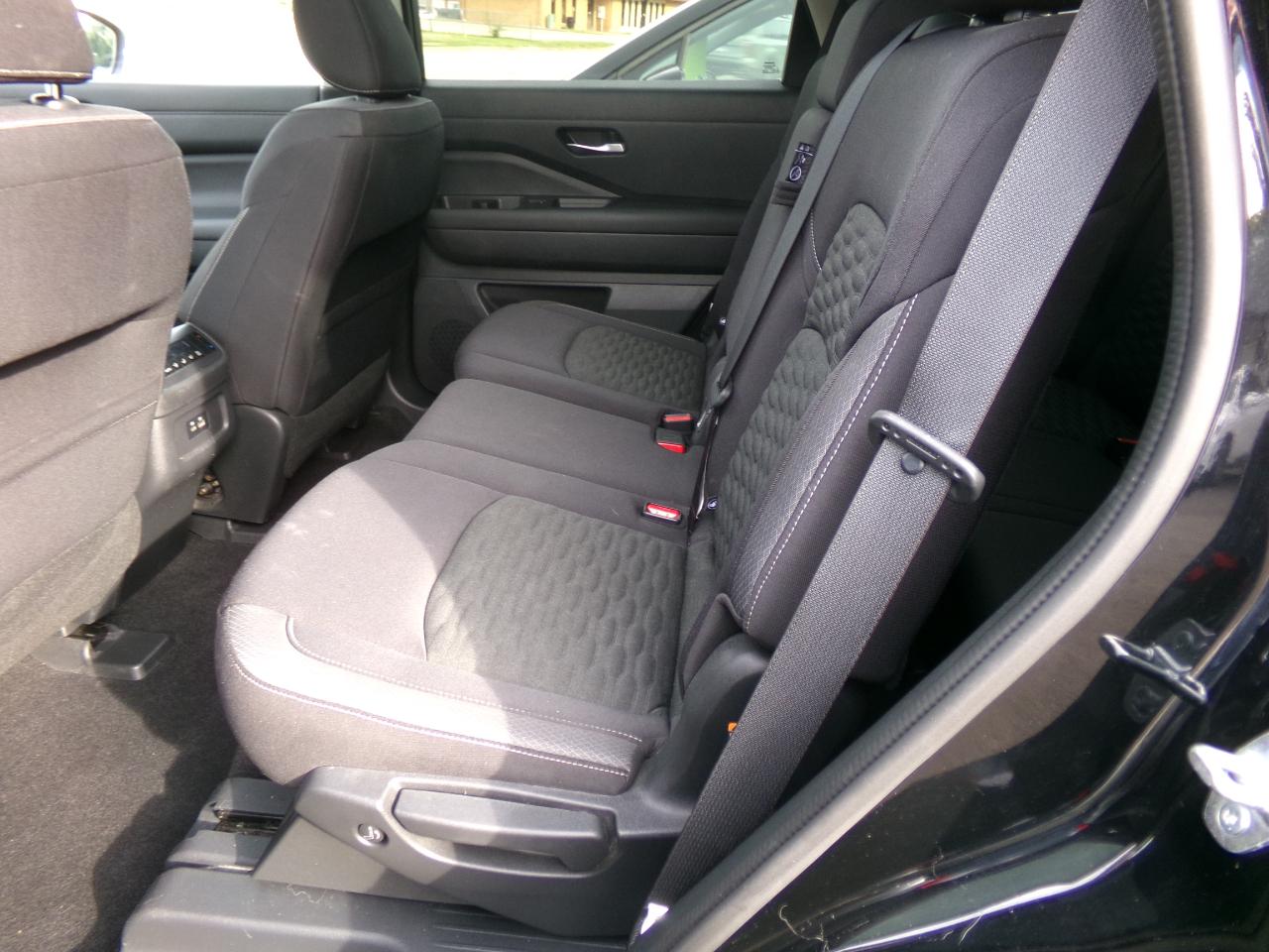Nissan Pathfinder  2022