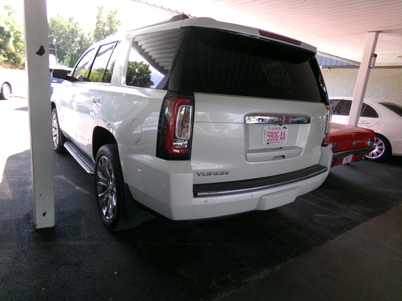GMC Yukon  2017
