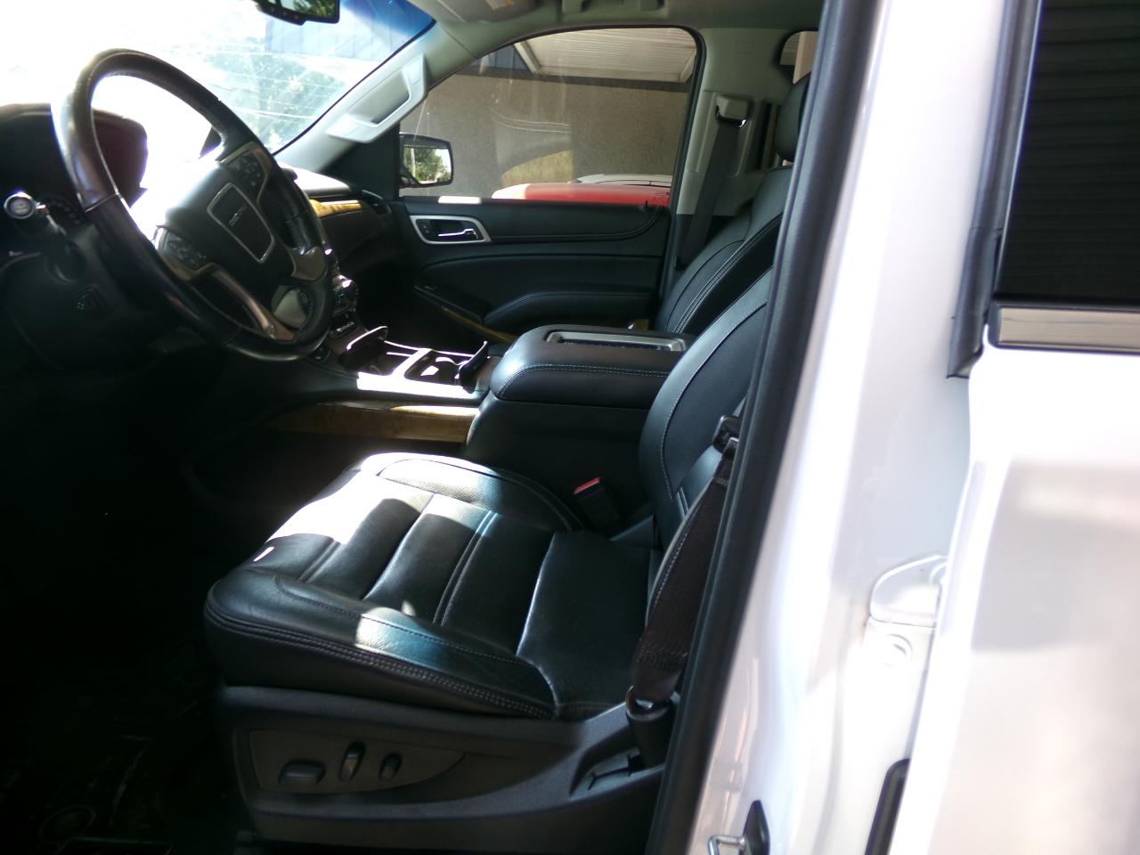 GMC Yukon  2017