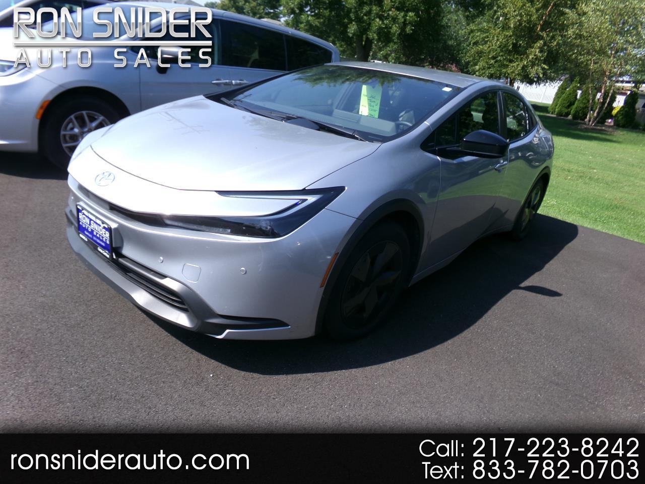 2025 Toyota Prius LE