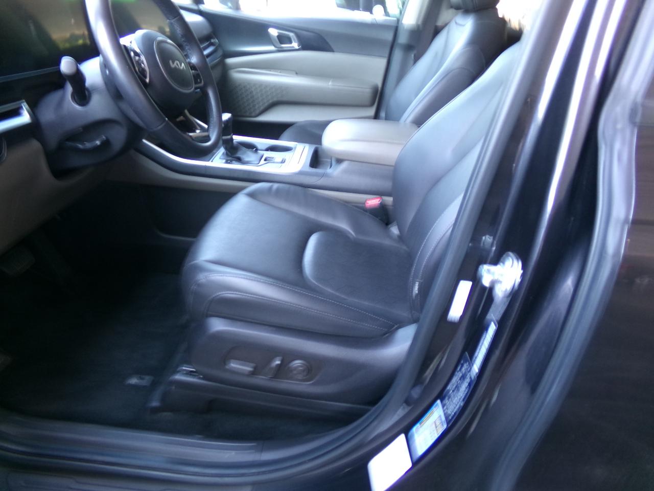Kia Carnival  2025