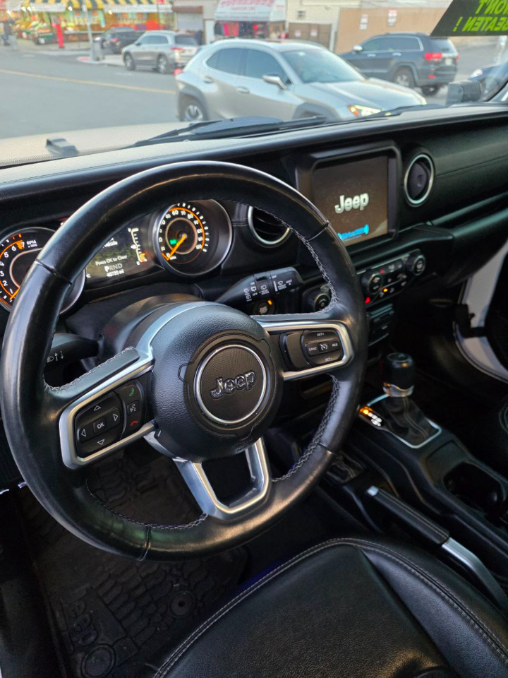 Jeep Wrangler Unlimited Sahara 2020