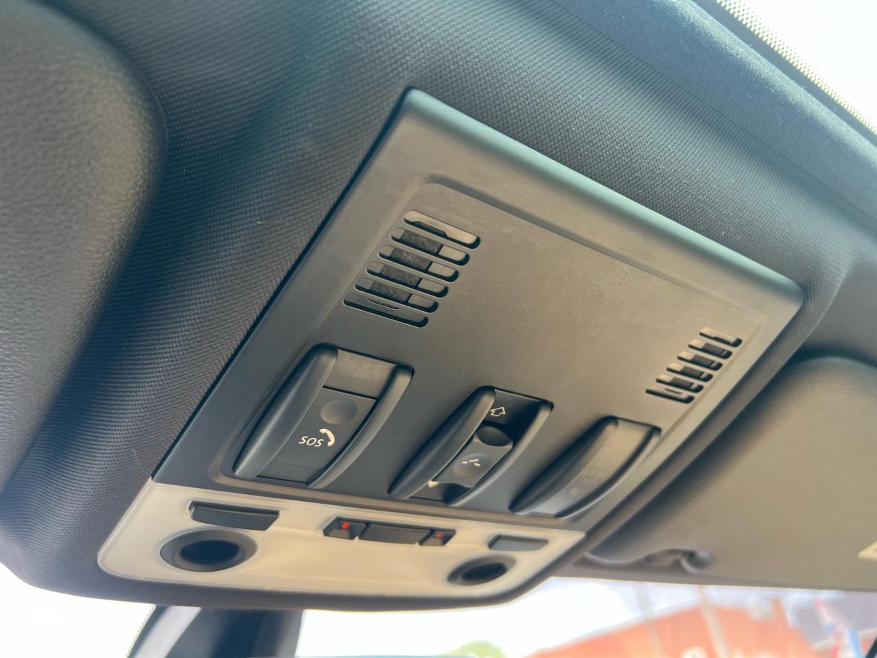 BMW 3 Series 4dr Sdn 328i xDrive AWD SULEV 2009