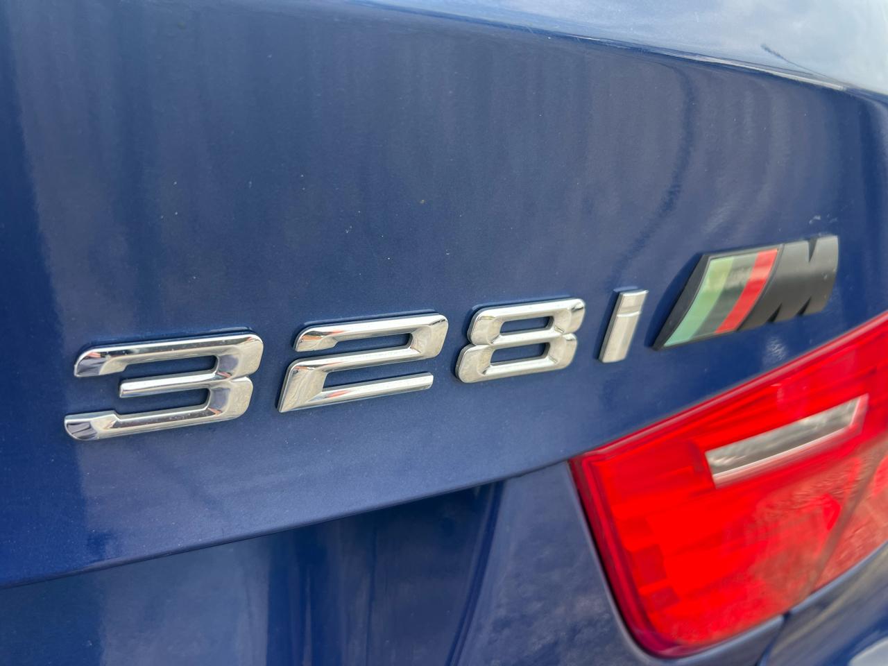 BMW 3 Series 4dr Sdn 328i xDrive AWD SULEV 2009