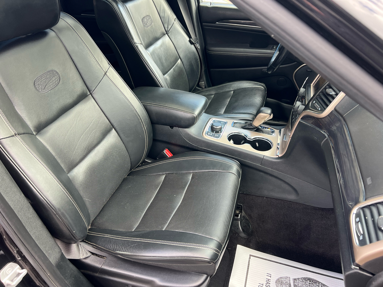 Jeep Grand Cherokee 4WD 4dr Overland 2016 Jeep Grand Cherokee 4WD 4dr Overland 2016