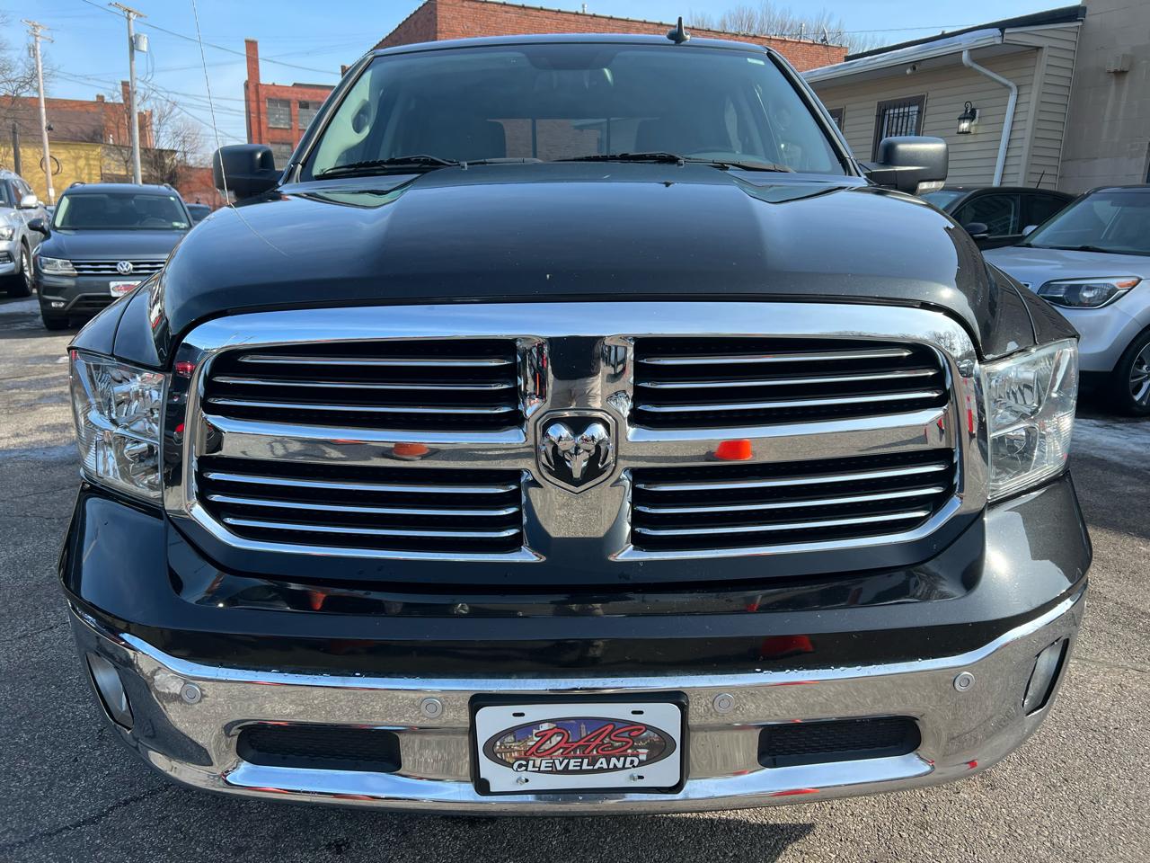 RAM 1500 Big Horn 4x4 Crew Cab 5'7" Box 2017