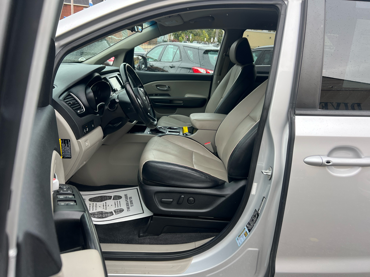 Kia Sedona EX FWD 2020 Kia Sedona EX FWD 2020
