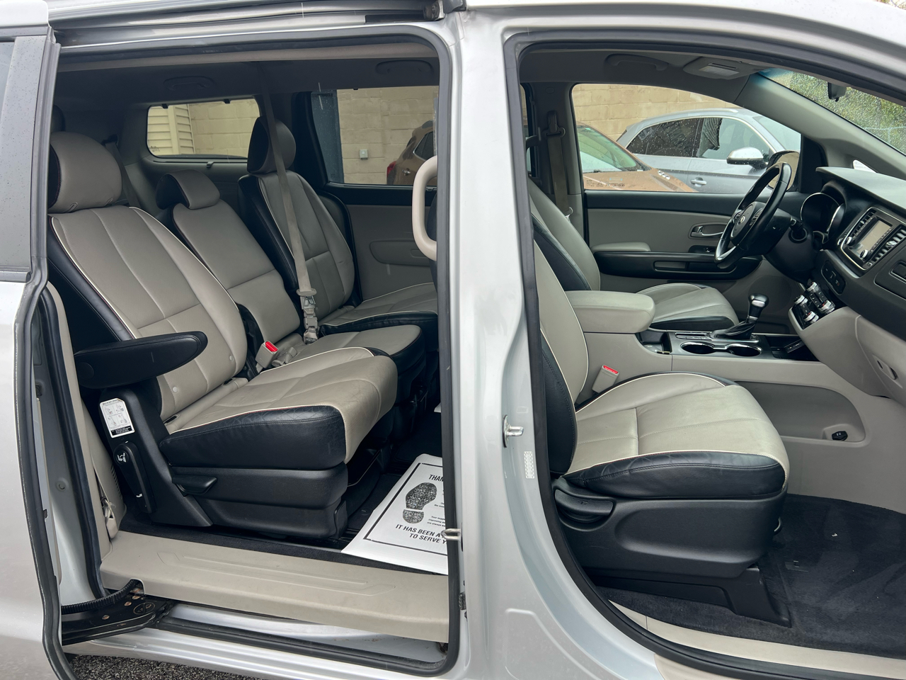 Kia Sedona EX FWD 2020 Kia Sedona EX FWD 2020