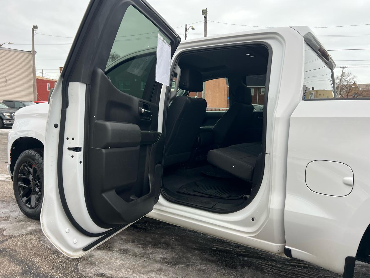 Chevrolet Silverado 1500 4WD Crew Cab 147" Custom 2019
