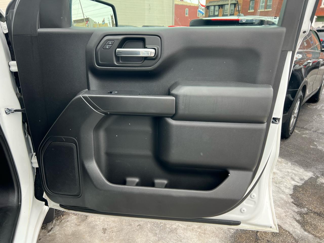 Chevrolet Silverado 1500 4WD Crew Cab 147" Custom 2019