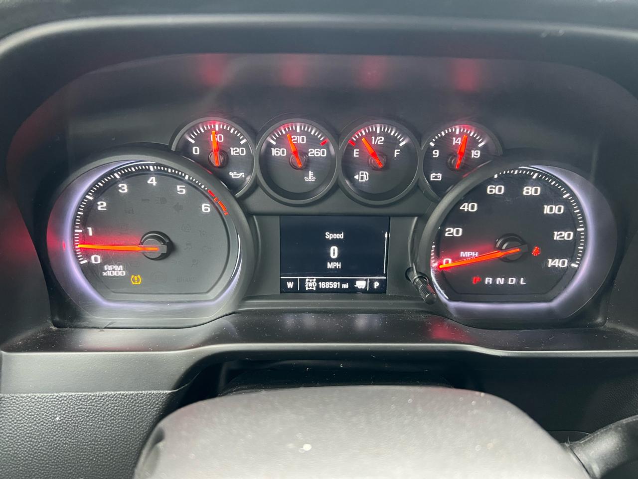 Chevrolet Silverado 1500 4WD Crew Cab 147" Custom 2019