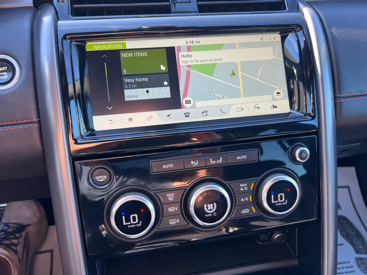 2018 Land Rover Discovery HSE Luxury photo 21