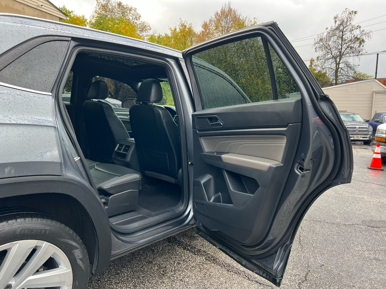 Volkswagen Atlas Cross Sport 3.6L V6 SE w/Technology 4MOTION 2022 Volkswagen Atlas Cross Sport 3.6L V6 SE w/Technology 4MOTION 2022
