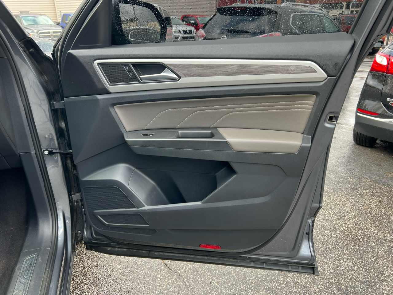Volkswagen Atlas Cross Sport 3.6L V6 SE w/Technology 4MOTION 2022 Volkswagen Atlas Cross Sport 3.6L V6 SE w/Technology 4MOTION 2022