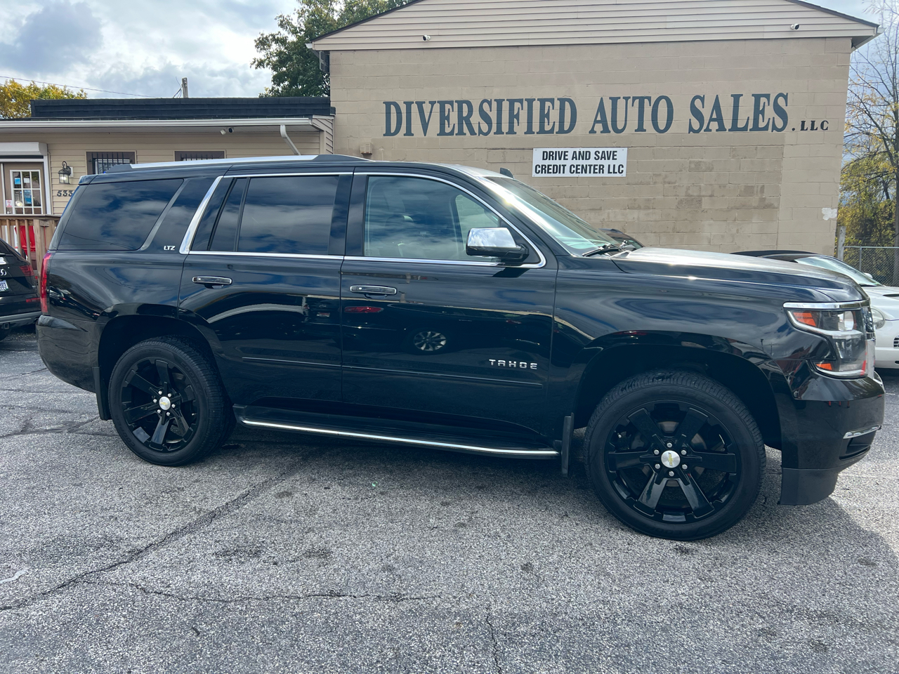Chevrolet Tahoe 4WD 4dr LTZ 2015 Chevrolet Tahoe 4WD 4dr LTZ 2015