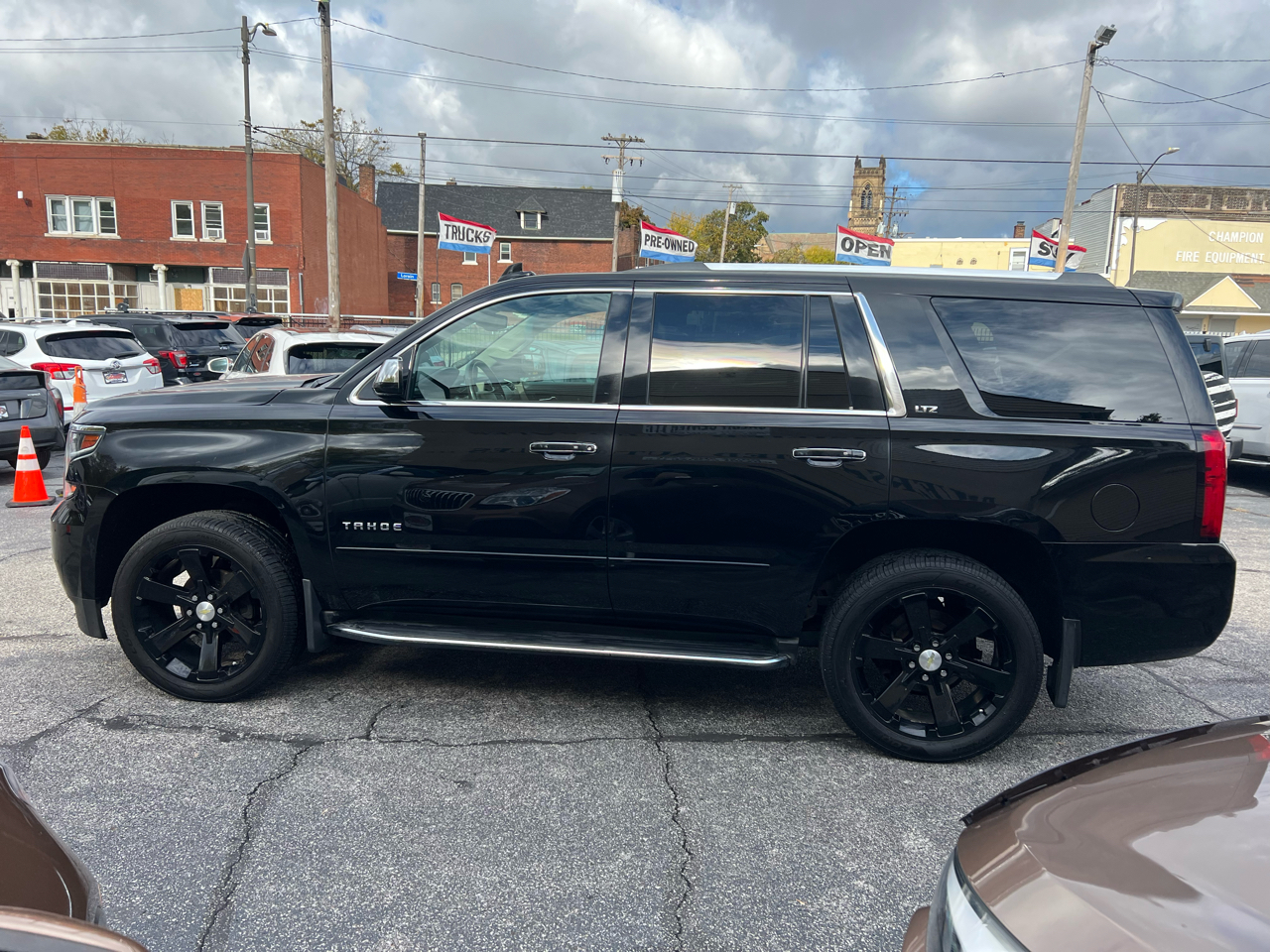 Chevrolet Tahoe 4WD 4dr LTZ 2015 Chevrolet Tahoe 4WD 4dr LTZ 2015