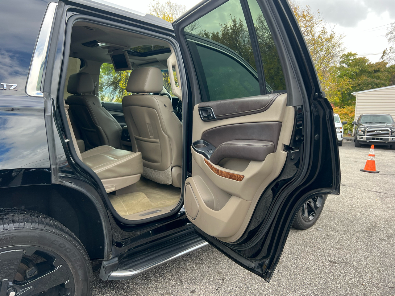 Chevrolet Tahoe 4WD 4dr LTZ 2015 Chevrolet Tahoe 4WD 4dr LTZ 2015