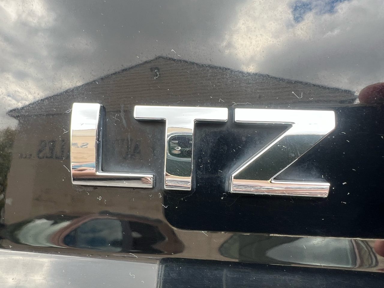 Chevrolet Tahoe 4WD 4dr LTZ 2015 Chevrolet Tahoe 4WD 4dr LTZ 2015