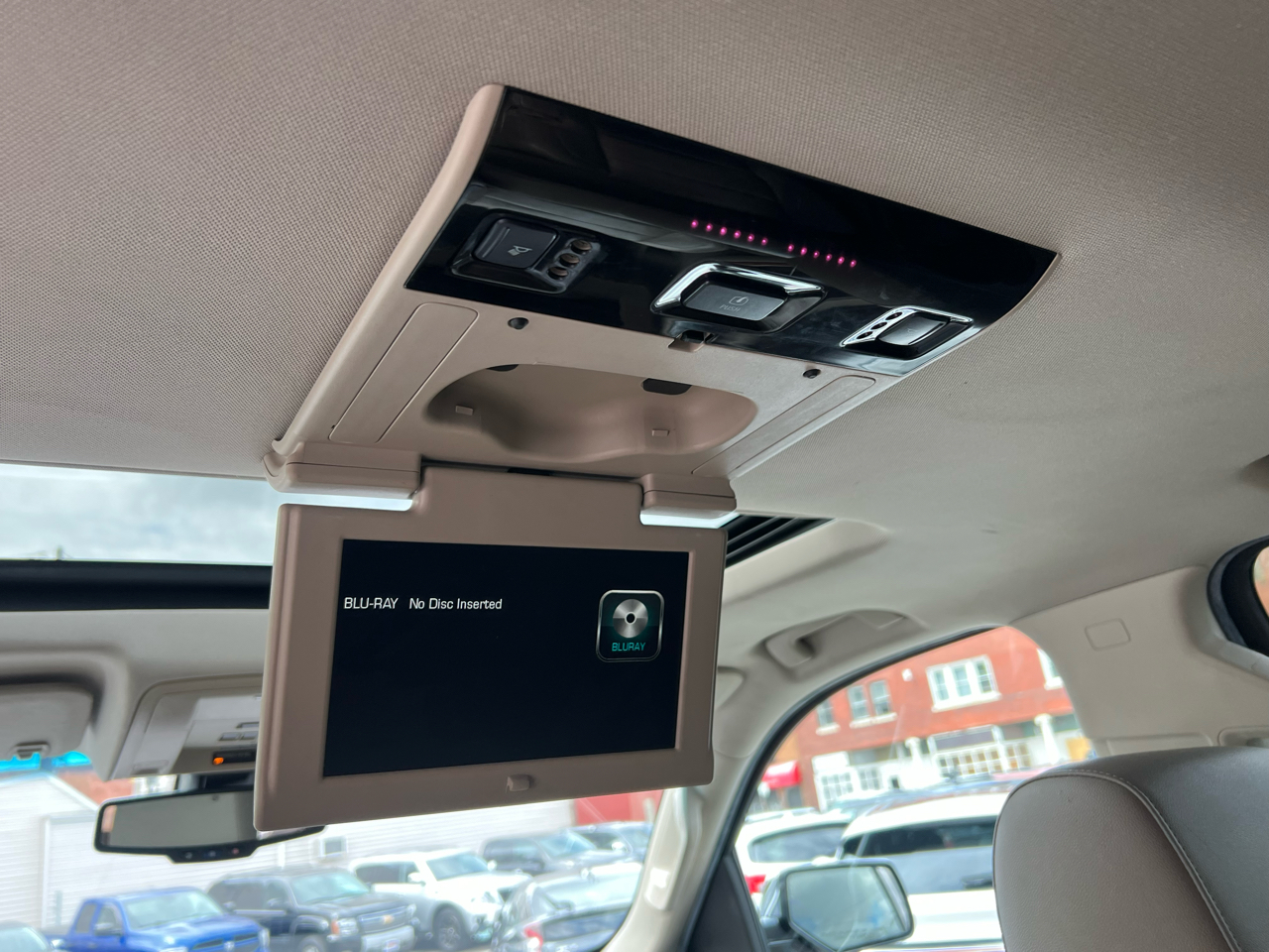 Chevrolet Tahoe 4WD 4dr LTZ 2015 Chevrolet Tahoe 4WD 4dr LTZ 2015