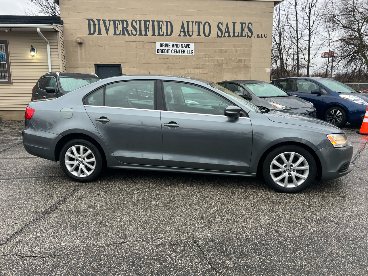Volkswagen Jetta Sedan 4dr Auto SE w/Connectivity/Sunroof PZEV 2013