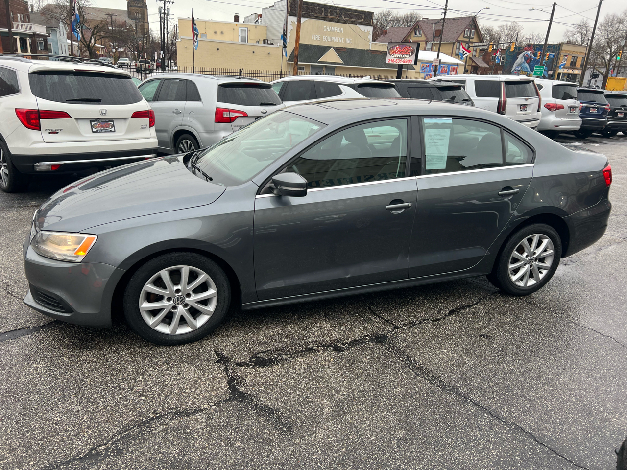 Volkswagen Jetta Sedan 4dr Auto SE w/Connectivity/Sunroof PZEV 2013
