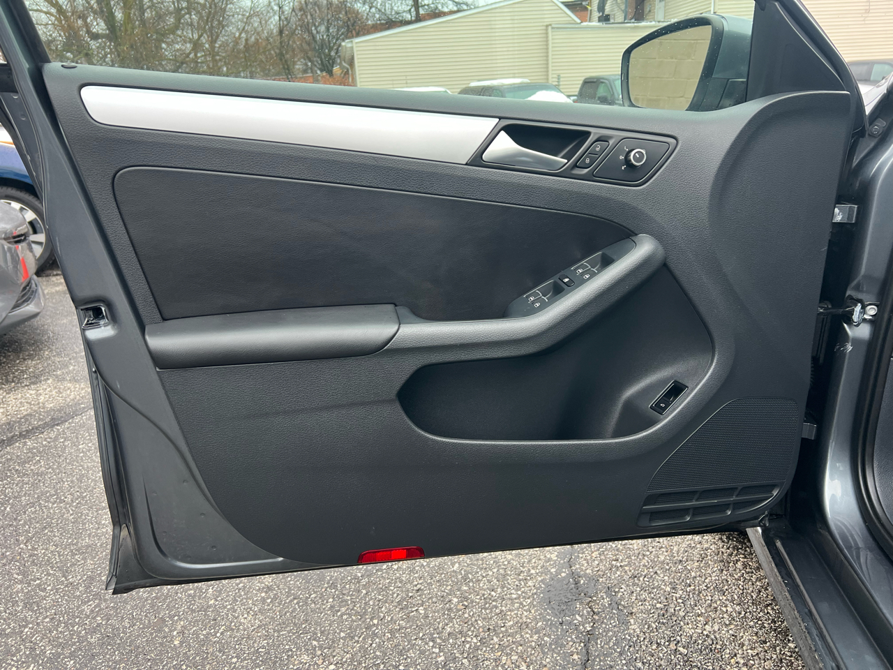 Volkswagen Jetta Sedan 4dr Auto SE w/Connectivity/Sunroof PZEV 2013