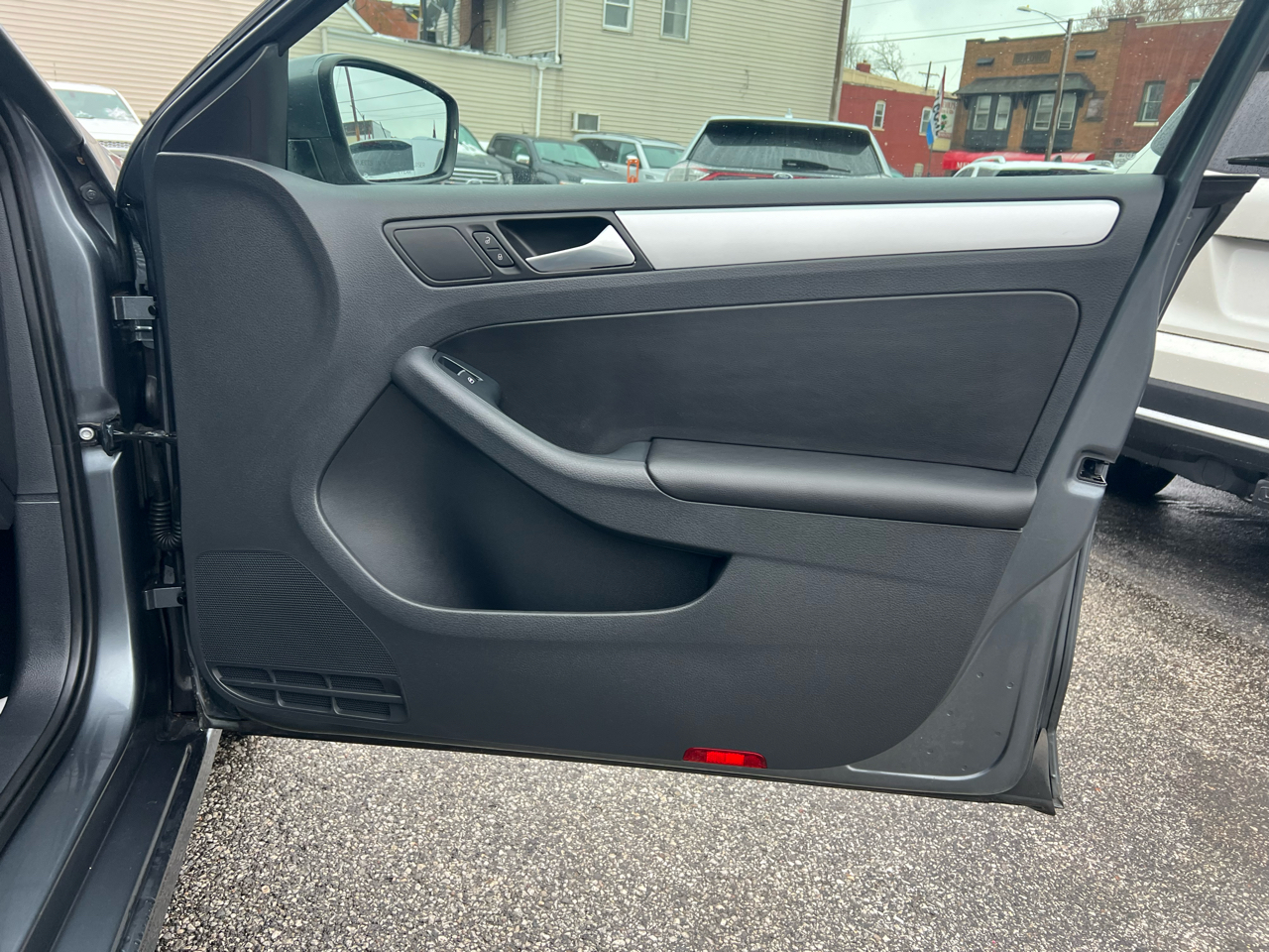 Volkswagen Jetta Sedan 4dr Auto SE w/Connectivity/Sunroof PZEV 2013