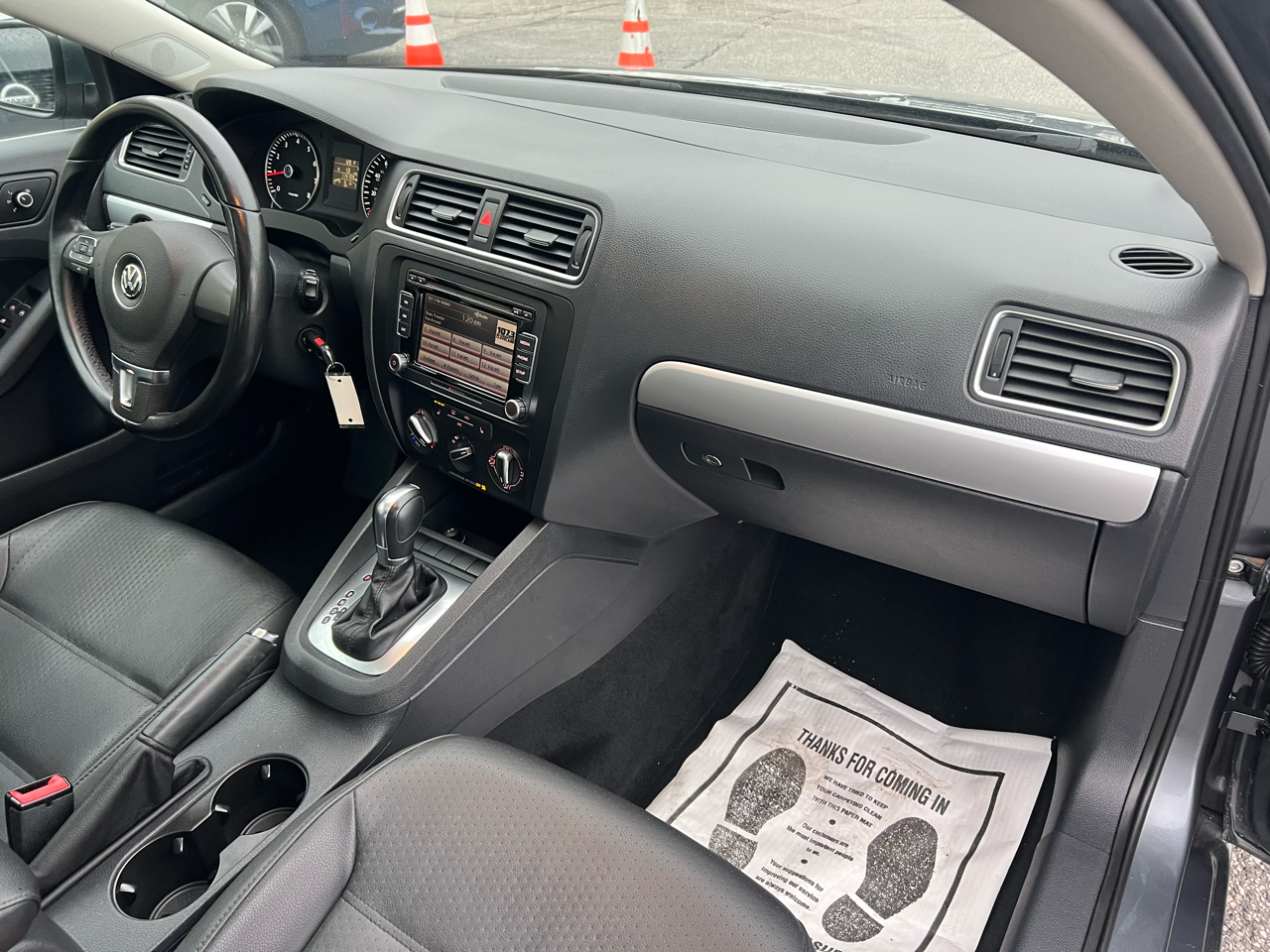 Volkswagen Jetta Sedan 4dr Auto SE w/Connectivity/Sunroof PZEV 2013