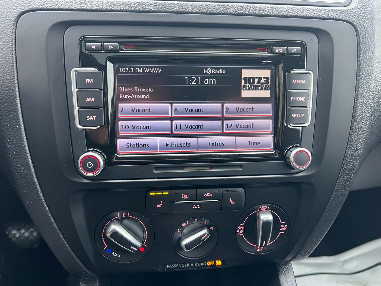 Volkswagen Jetta Sedan 4dr Auto SE w/Connectivity/Sunroof PZEV 2013