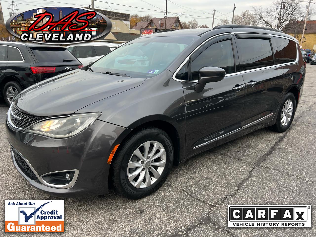 2017 Chrysler Pacifica Touring-L FWD