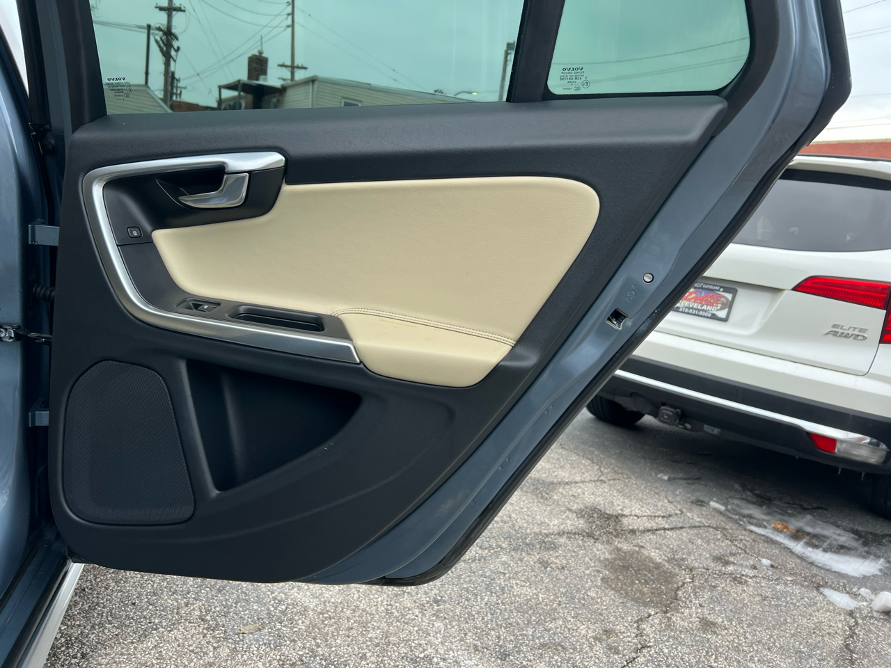 Volvo V60 Cross Country T5 AWD 2017