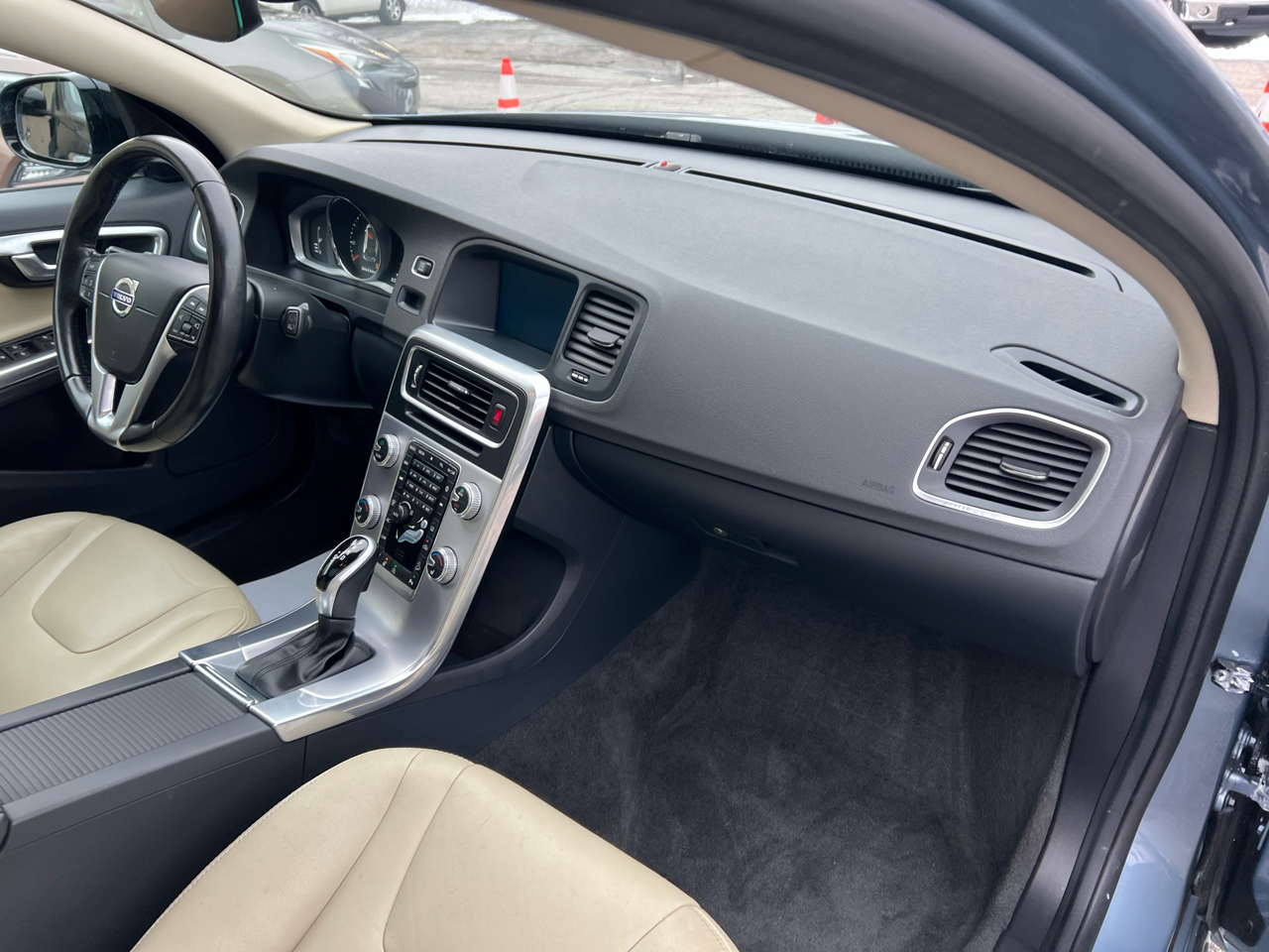 Volvo V60 Cross Country T5 AWD 2017