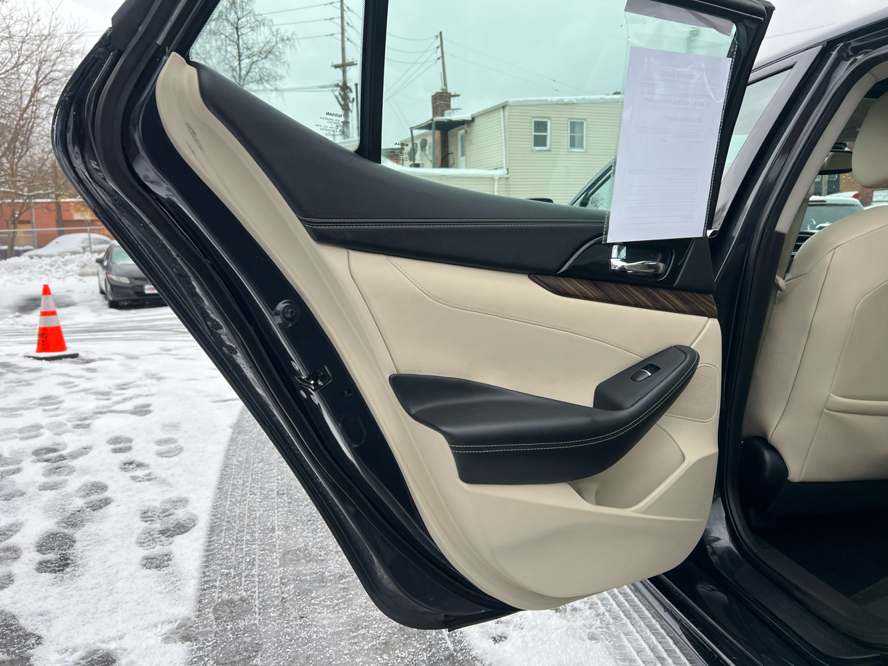 Nissan Maxima 4dr Sdn 3.5 Platinum 2016