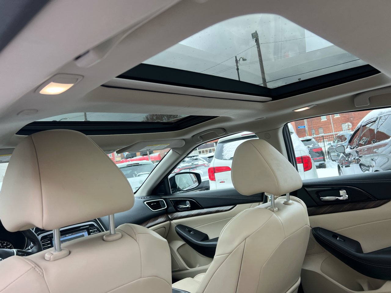 Nissan Maxima 4dr Sdn 3.5 Platinum 2016