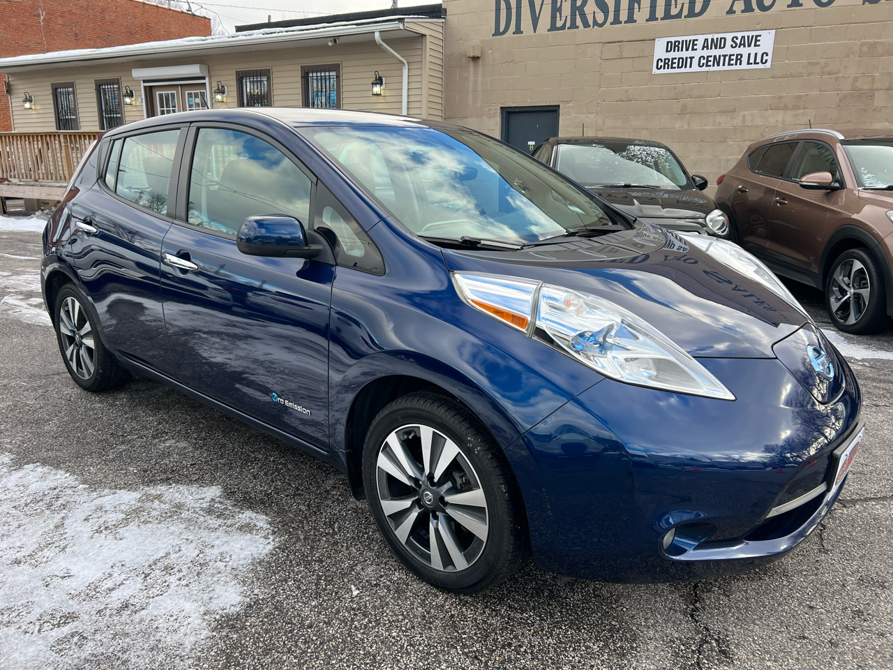 Nissan Leaf 4dr HB SL 2016