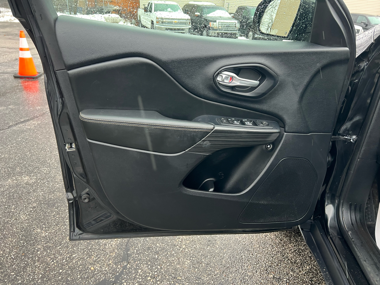 Jeep Cherokee FWD 4dr Limited 2016