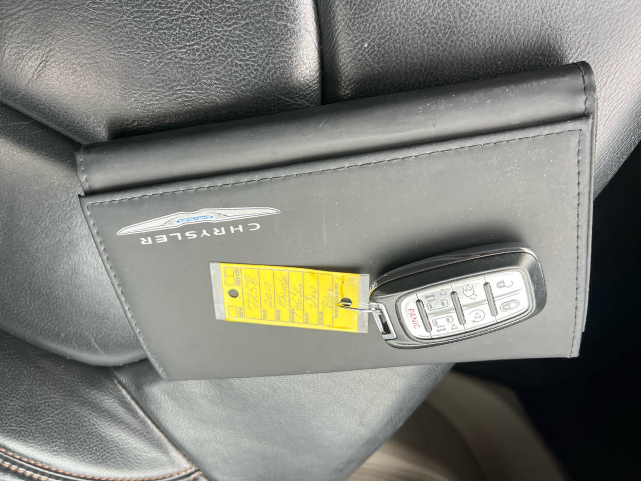 Chrysler Pacifica Touring-L FWD 2017