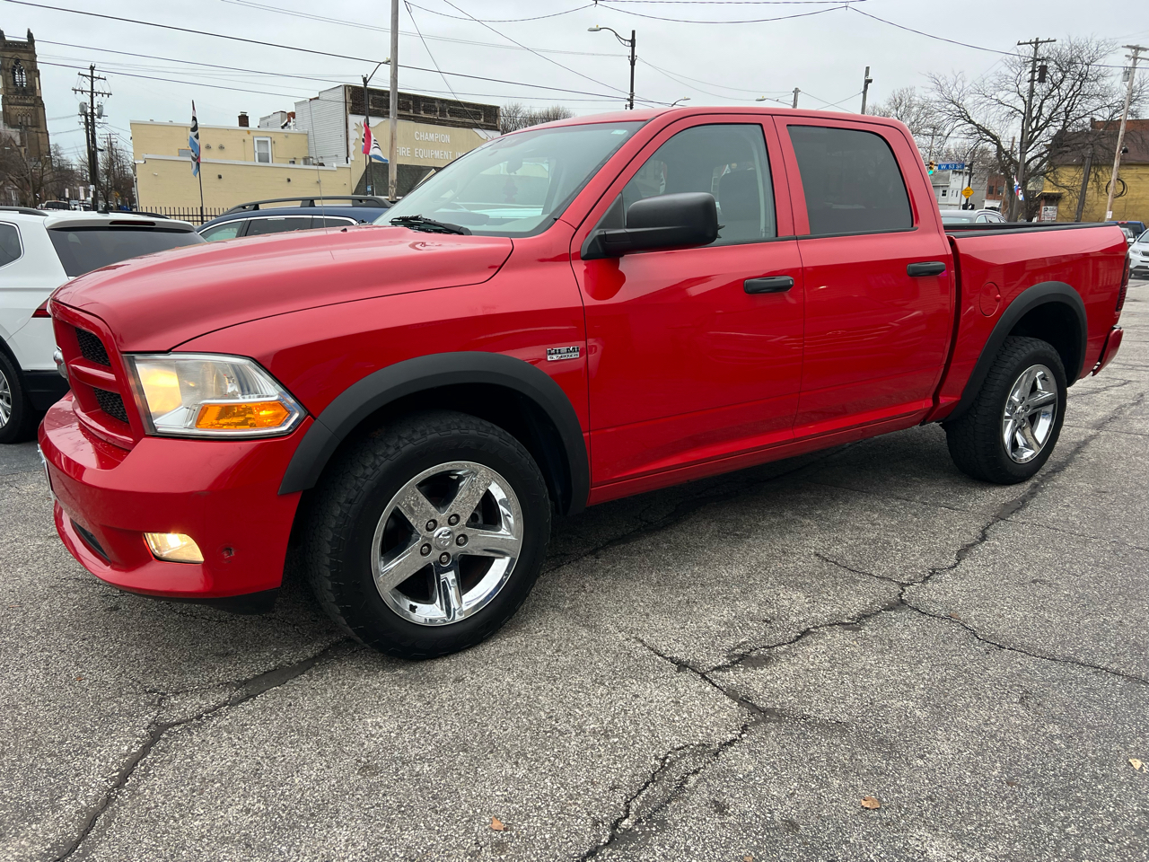RAM 1500 4WD Crew Cab 140.5" Express 2012