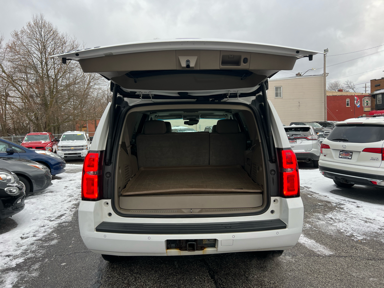 Chevrolet Tahoe 4WD 4dr LT 2015