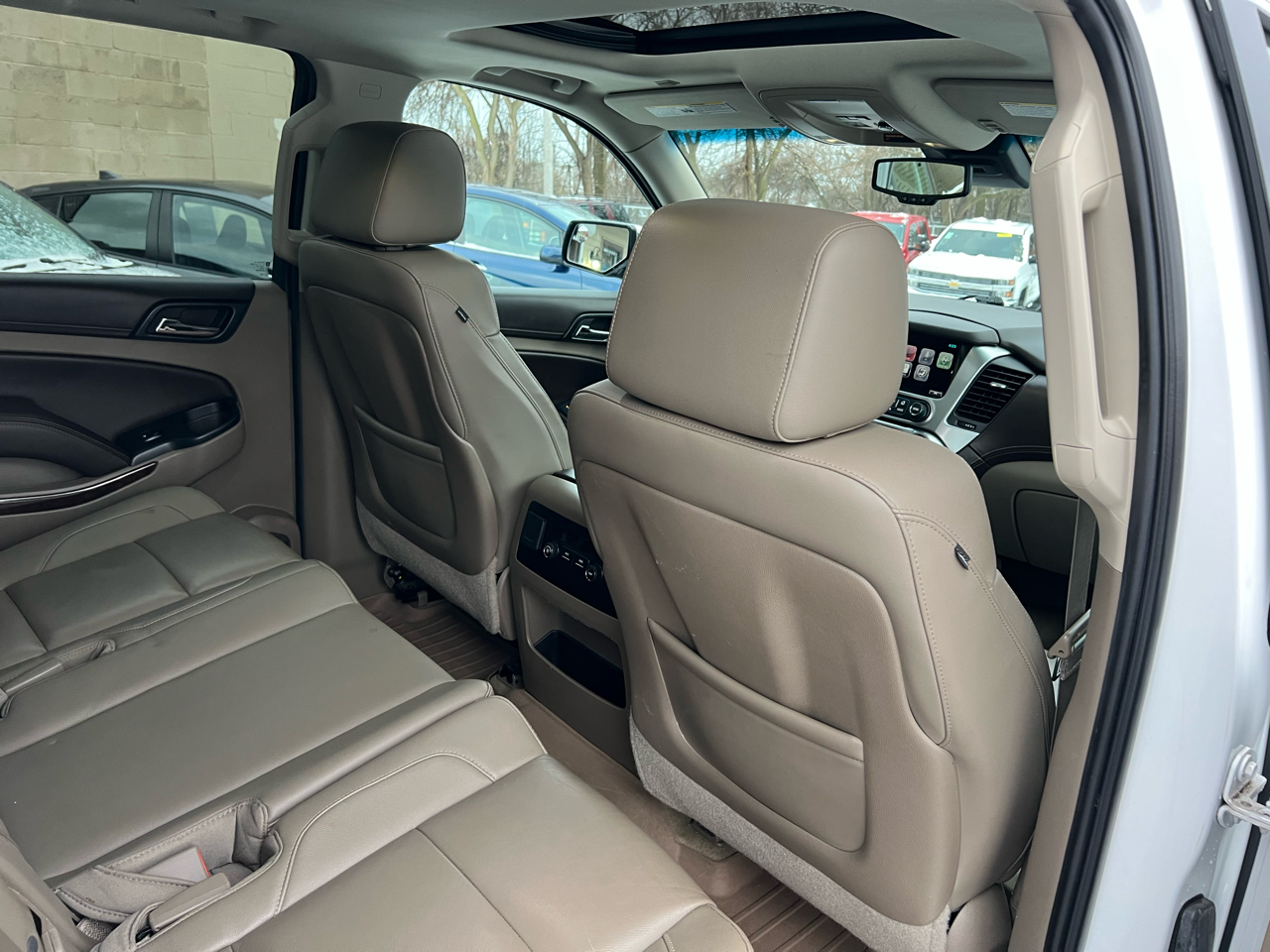 Chevrolet Tahoe 4WD 4dr LT 2015