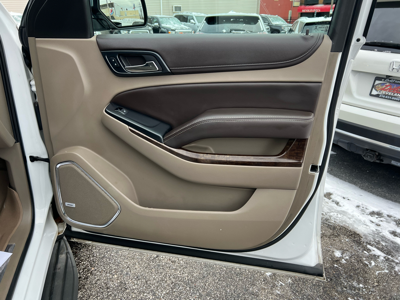 Chevrolet Tahoe 4WD 4dr LT 2015