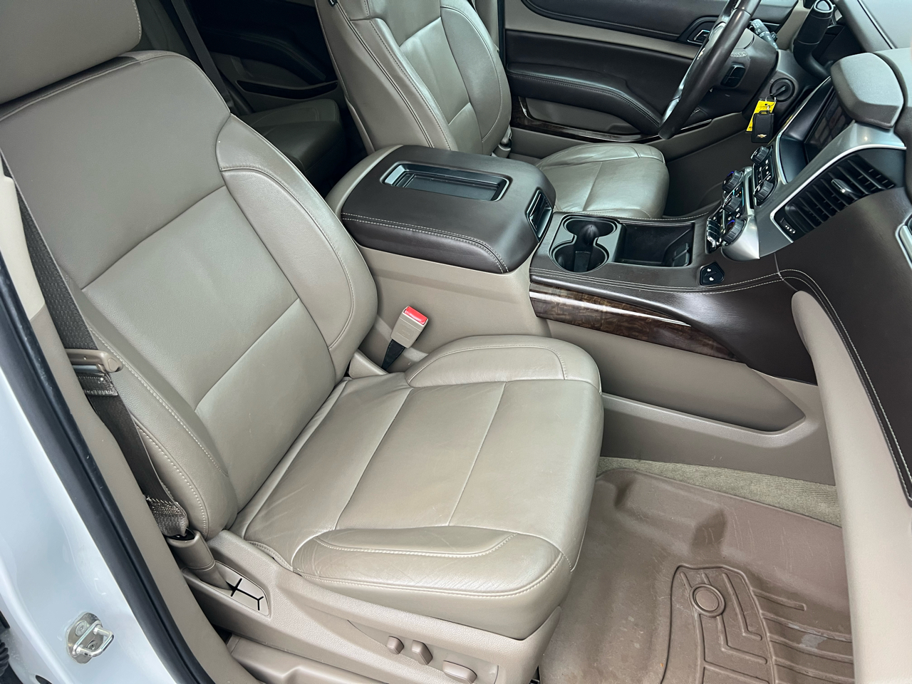 Chevrolet Tahoe 4WD 4dr LT 2015