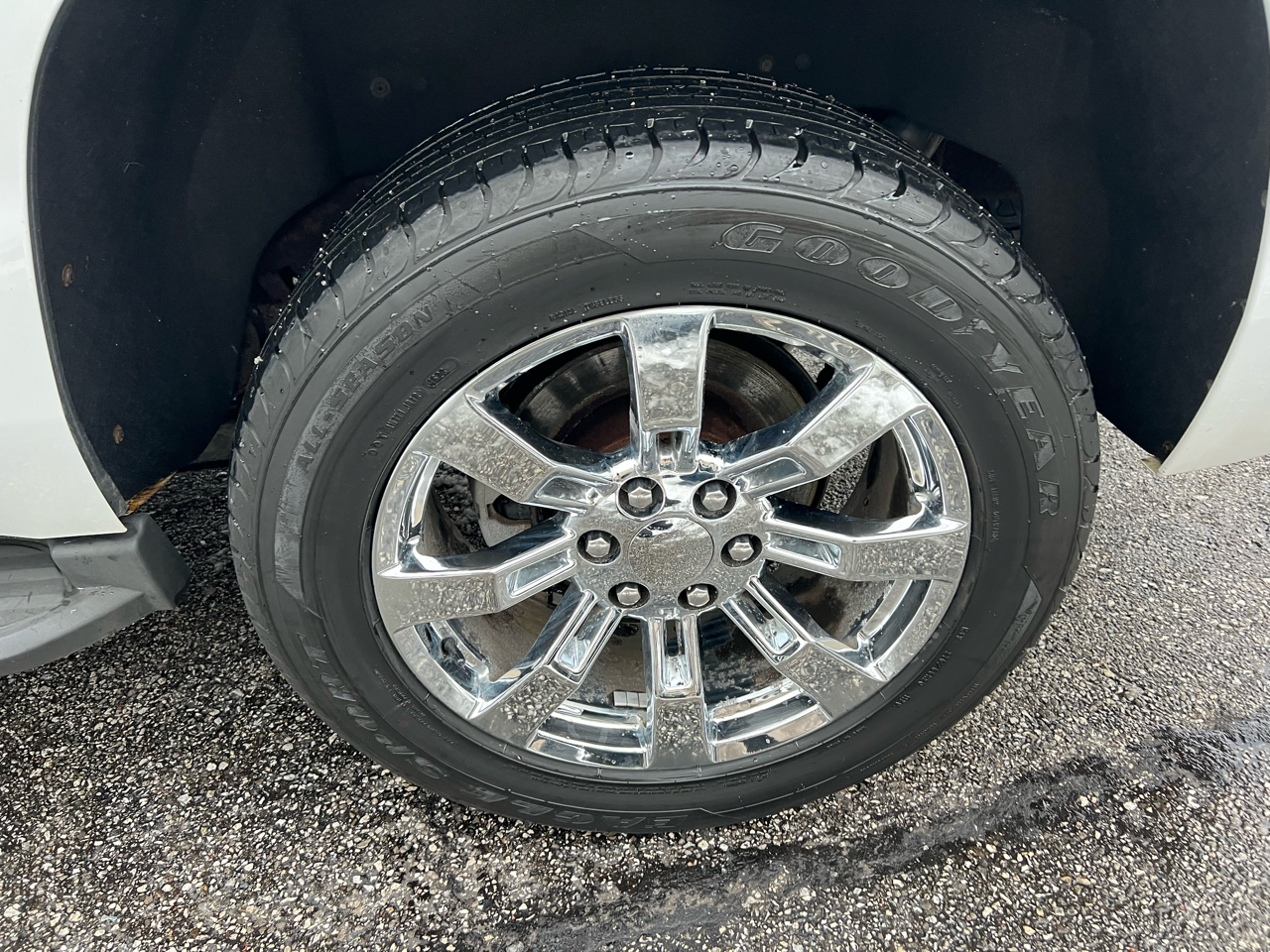 Chevrolet Tahoe 4WD 4dr LT 2015