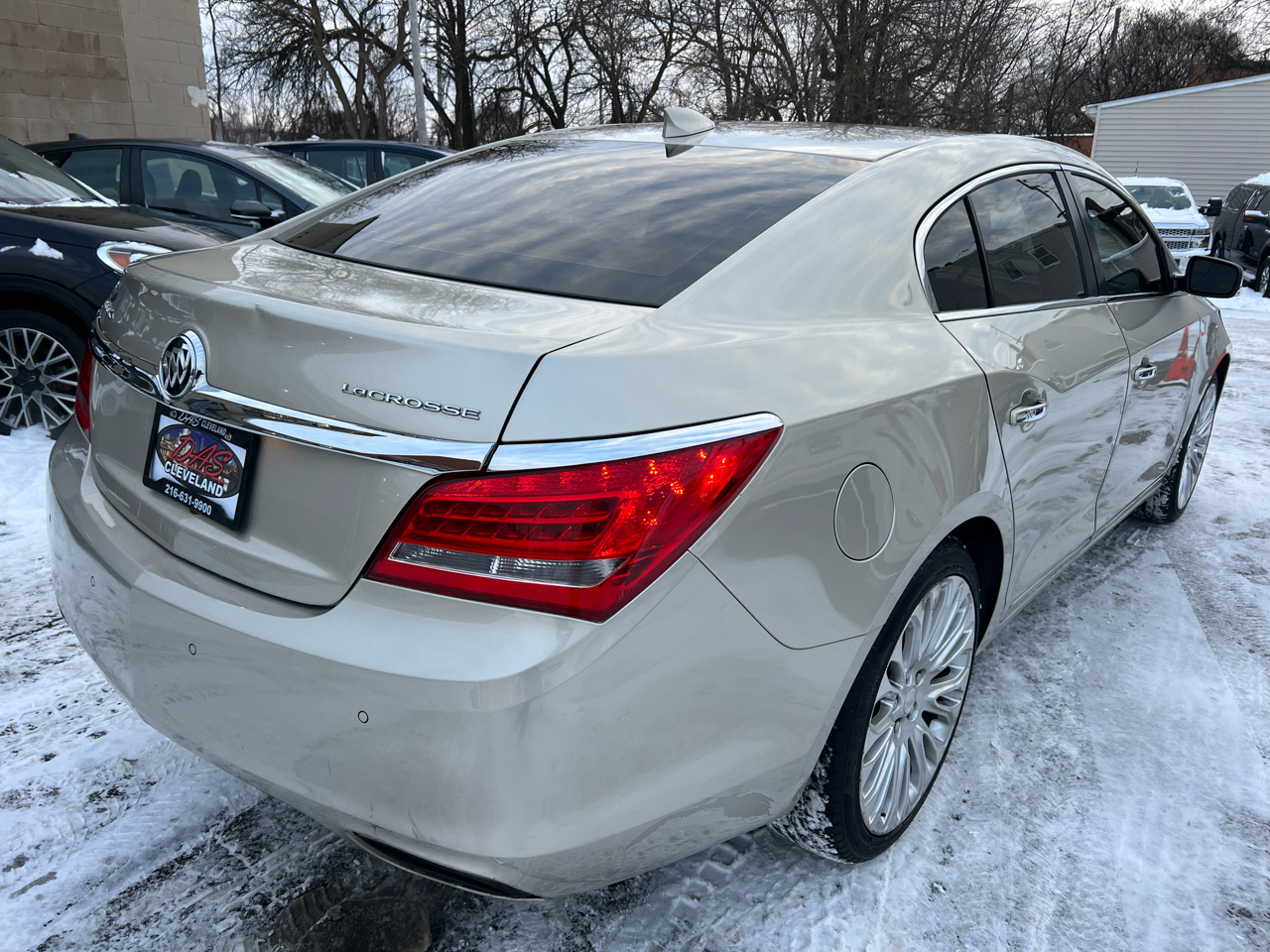 Buick LaCrosse 4dr Sdn Premium II FWD 2015