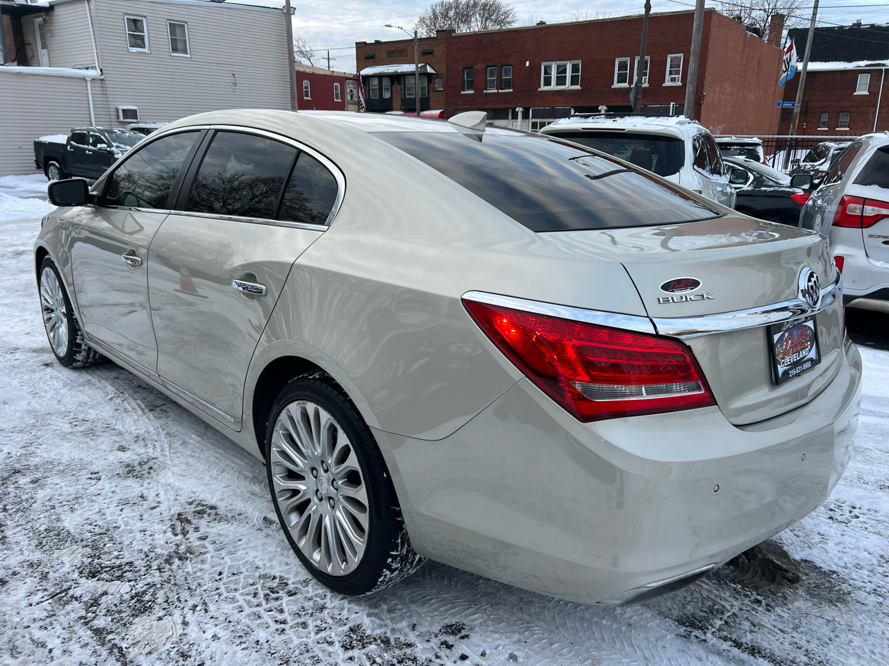 Buick LaCrosse 4dr Sdn Premium II FWD 2015