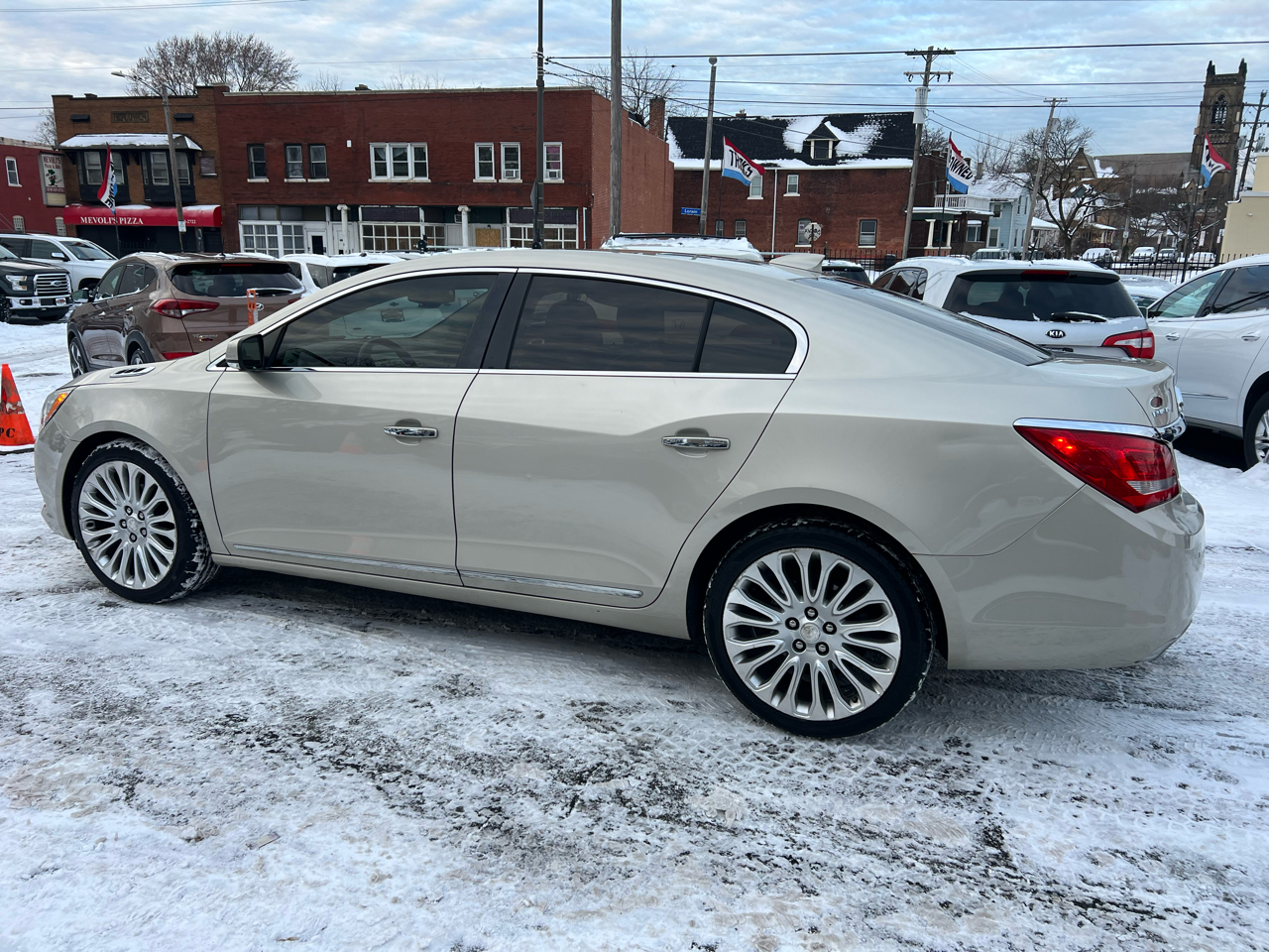 Buick LaCrosse 4dr Sdn Premium II FWD 2015