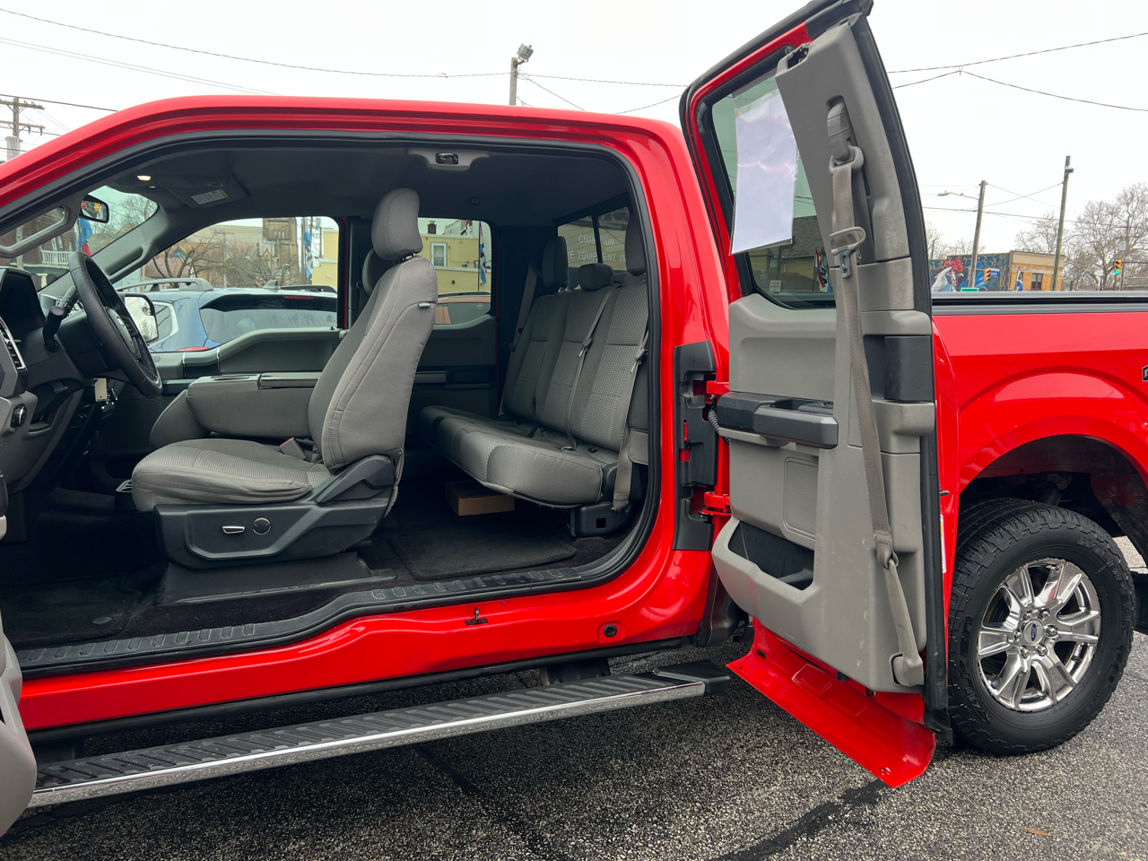 Ford F-150 4WD SuperCab 163" XLT 2016