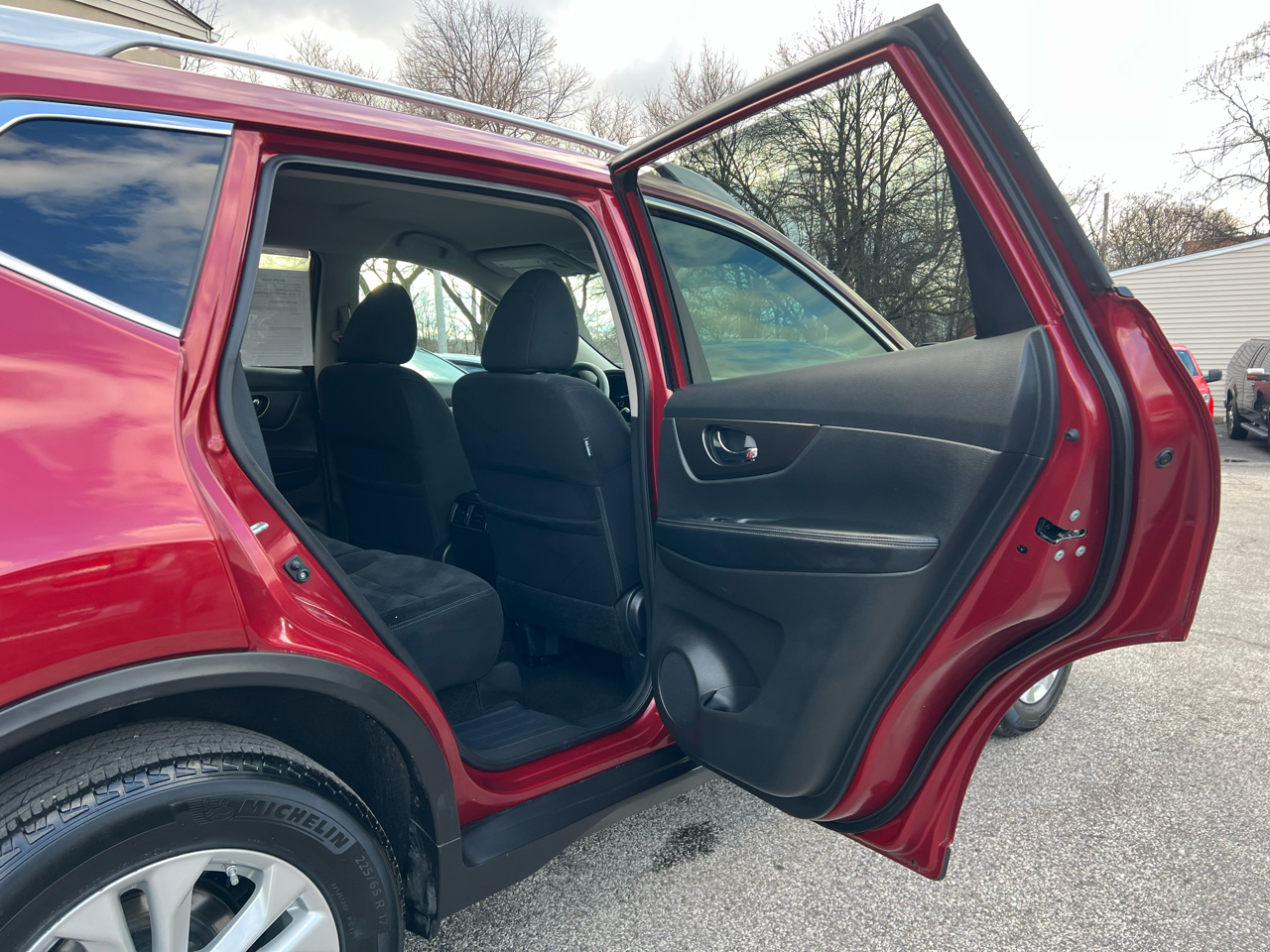 Nissan Rogue AWD 4dr SV 2015